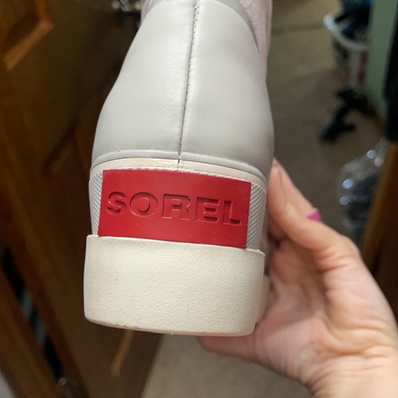 Joan of Arctic sorel boots - Picture 7 of 7